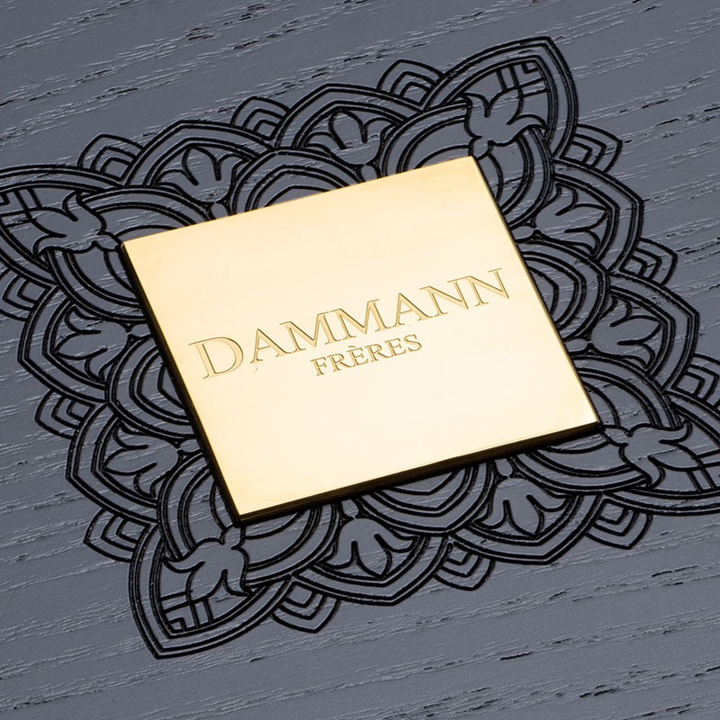 Dammann, Coffret Désire, Thés noirs parfumés, sachets suremballés.